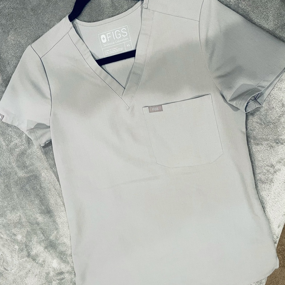 **RESERVED-DO NOT BUY—FIGS XS Cement Catarina